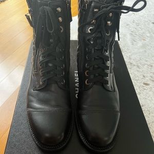 Chanel black quilted combat boots size 42